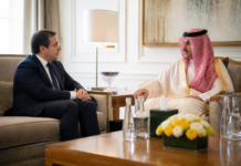 Albares vio al ministro saudí tras el escrito de Zapatero