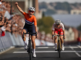 Vollering gana el Mundial ante Niewiadoma en un final de infarto