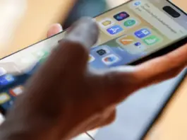María Aperador revela 4 ajustes para proteger tu móvil