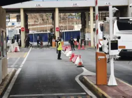 Decenas de migrantes vuelven a Marruecos ante la escasa opción de asilo
