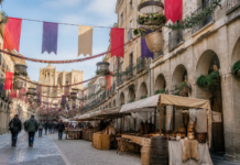 Ávila engalana su mercado medieval con más de 8.000 adornos