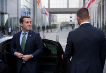 Moreno en Bruselas y la Junta se vuelcan con Ceuta