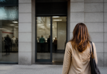 Agosto enfría el empleo: 162.840 afiliados menos y 44.419 parados