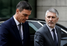 El informe policial que acorrala a Sánchez y Marlaska