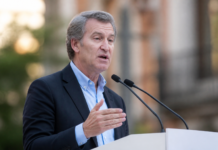 Feijóo vuelve a exigir elecciones y pide sacar a Sánchez