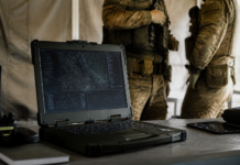 Palantir y Ucrania: el nuevo negocio tecnológico de la guerra