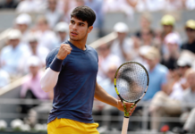 Alcaraz supera a Wu, firma 17 victorias y reta a Tommy Paul