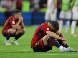 España tropieza ante Mali y sufre su primer revés en el Mundial
