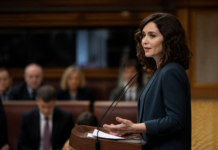 Ayuso lanza una pulla a Sánchez por su «obsesión» con ella