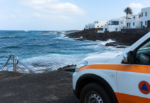 Muere una mujer tras ser rescatada del mar en Punta Mujeres