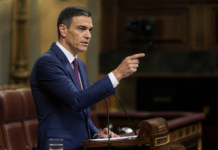 Sánchez señala a la derecha por bloquear la ley de nietos