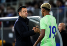 Van Bronckhorst se rinde ante Yamal tras el 1-5 del Barça
