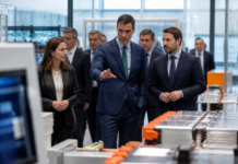 Sánchez presume de tecnología para una España menos dependiente
