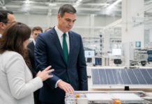 Sánchez presume de tecnología para una España menos dependiente