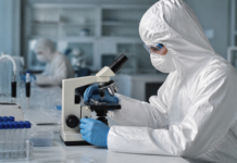 Anthropic asegura frenar intentos de crear armas biológicas