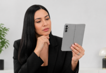 Abril Borjas revela si merece la pena comprar el iPhone Duo