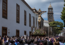 La Laguna vive su día grande con el regreso del Cristo