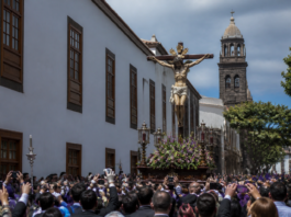 La Laguna vive su día grande con el regreso del Cristo
