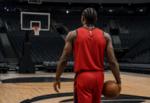 Kawhi Leonard vuelve a los Raptors tras el visto bueno de la NBA
