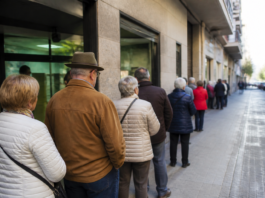 Colas en Zaragoza por los viajes del Imserso: así se reservan