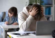 Usar IA para copiar sale caro: los alumnos intentan ocultarlo
