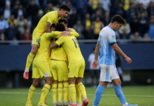 El Villarreal remonta al Málaga y logra su primer triunfo