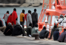 Tensión en Ceuta: los vídeos del traslado de inmigrantes