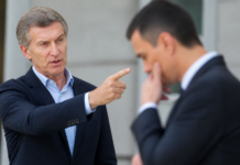 Feijóo retrata las polémicas frases amorales de Sánchez