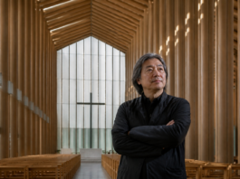 Shigeru Ban y la catedral de cartón que aún sorprende