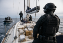 Apresan velero con 2.000 kilos de cocaína a 400 millas de Galicia