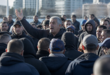 Manifestantes del Puerto aseguran que Borrego les provocaba