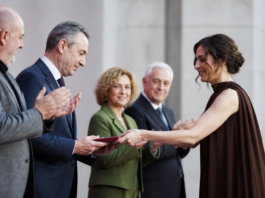 Ayuso entrega los XXIV Premios de Cultura a quienes enriquecen Madrid