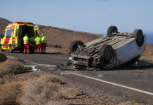 Muere un hombre tras volcar su vehículo en Lanzarote