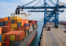 Valenciaport acelera en agosto y refuerza el comercio exterior