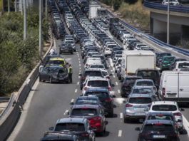 Dos accidentes colapsan la A-7 y desatan el caos en Málaga
