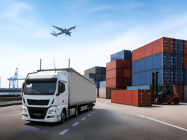 Transporte y almacenamiento disparan su negocio un 8,3% en julio