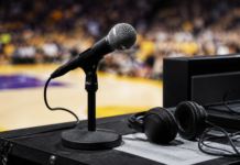 Muere Lawrence Tanter, voz de los Lakers durante 43 temporadas