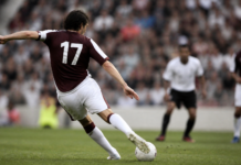 Van Bommel vuelve a brillar con una asistencia decisiva