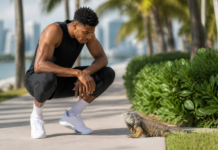 Giannis se topa con una iguana en su nueva vida en Miami