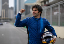 Carlos Sainz celebra su punto en Azerbaiyán y pide más