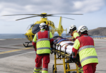 Helicóptero del SUC traslada a un herido grave en Canarias