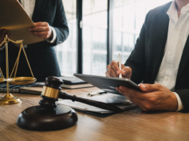 Las empresas gastan más en legaltech que los bufetes