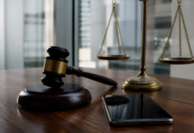 Apple pierde batalla legal y pagará 5.721 millones por iPhone