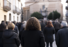 Utiel guarda silencio por la víctima de violencia machista