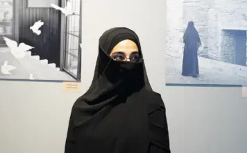 Niqab en las aulas italianas: qué cambia con la nueva norma image