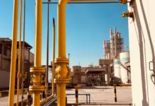 Arabia Saudita afronta la crisis tras el ataque al oleoducto image