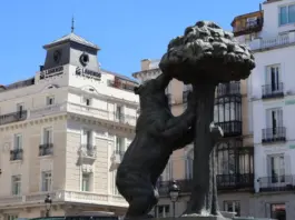 El oso y el madroño, bajo la lupa tras la protesta El oso y el madroño, bajo la lupa tras la protesta image