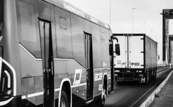 Persona fallecida en el tacógrafo de un autocar image