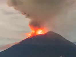 Indonesia erupción volcánica cómo afectó a los viajeros image