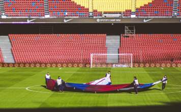 futbol Barça sobrevive al infierno turco ante Galatasaray image